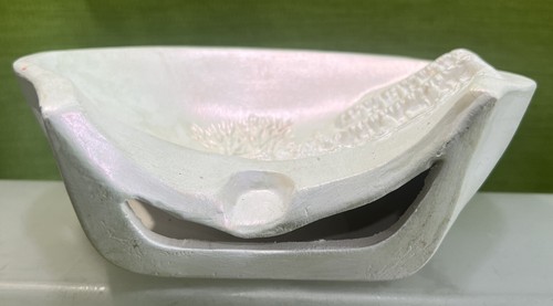 Hershey Molds 2005 (as pictured) - Picture 4 of 4