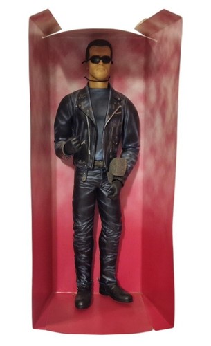 TERMINATOR 2 : 1/4 SCALE T-800 TERMINATOR BOXED ACTION FIGURE - Picture 8 of 21