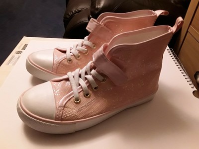 botas estilo converse