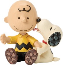 Enesco Peanuts by Jim Shore Charlie Brown with Snoopy Licks of Love 6017915