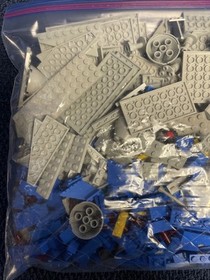 LEGO Classic Space 928 Space Cruiser & Moonbase (Galaxy Explorer) 100% Complete