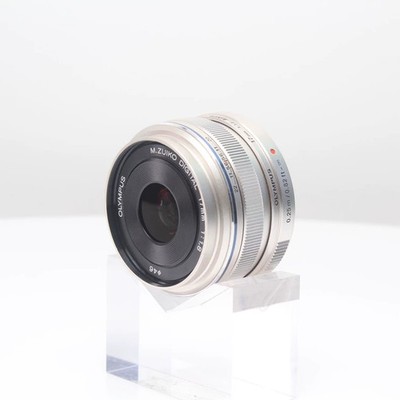 Olympus M.Zuiko Digital 17mm f/1.8 Lens -Silver