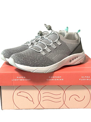 Easy Spirit Women's Step In  Shoes - Size 9