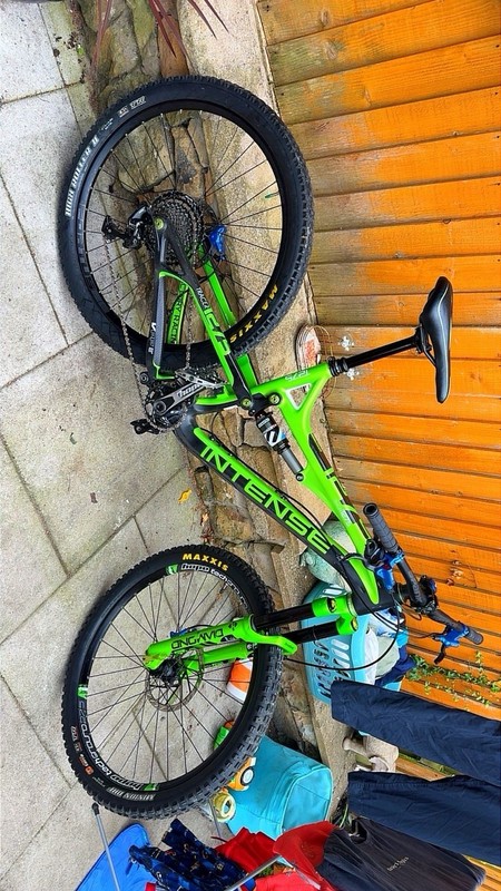 Intense Tracer 275 Carbon DVO ltd edition 27.5