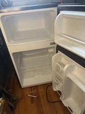 Midea Silver Stainless Steel Compact Fridge Top-Freezer Adjustable Shelves