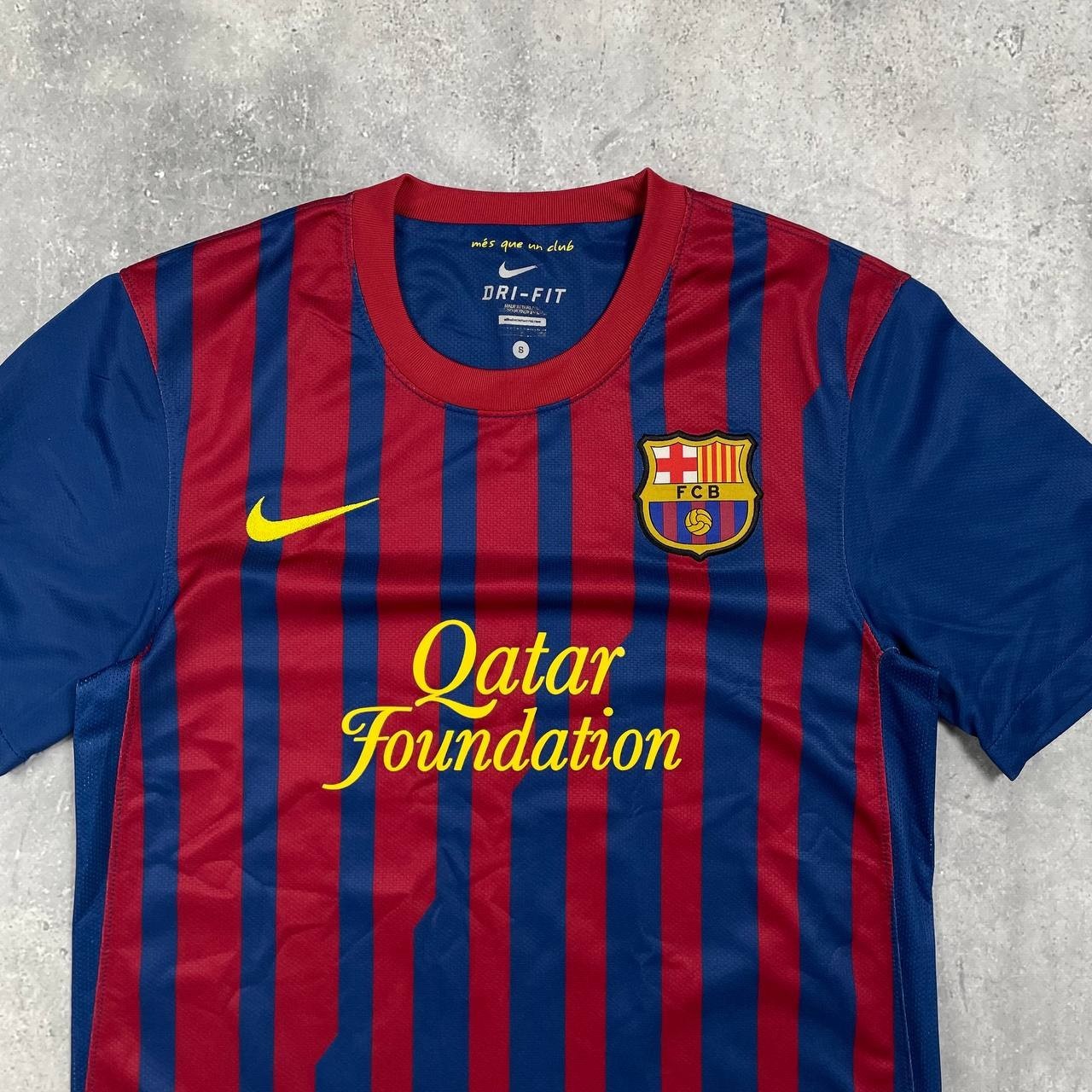 FC Barcelona 2011 2012 Home Jersey Nike Shirt Red/ Blue Size S thumbnail 4
