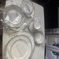 Wedgwood JULIET 9 Pc Place Setting 2 Dinner 2 Salad 2Bread Plate, 1 Cup, 2 Saucr