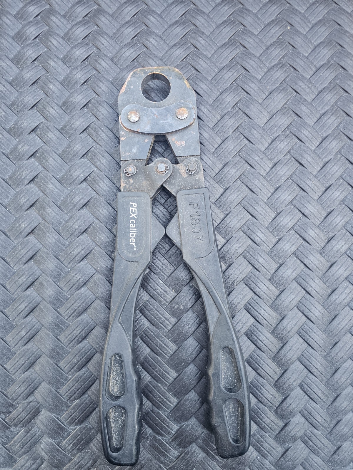 PEX Crimping Tool pex caliber  f1807 1807