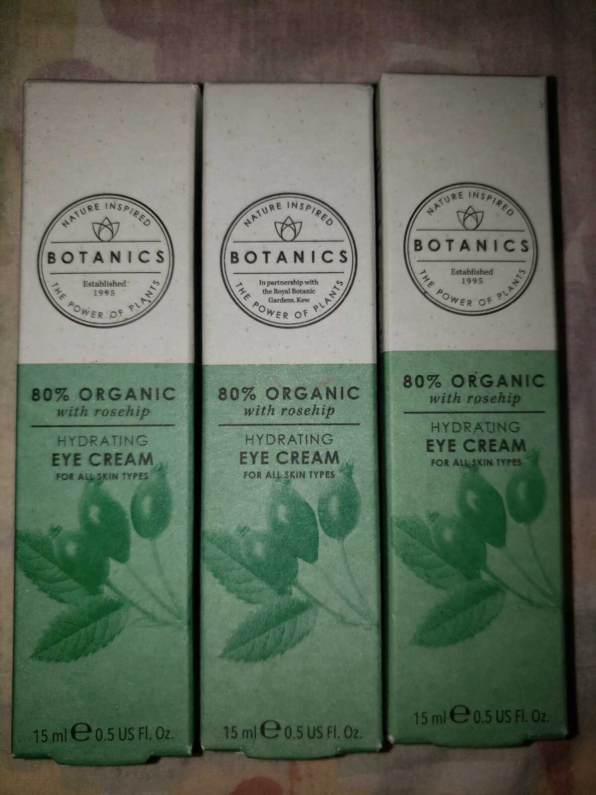 botanics hydrating eye cream