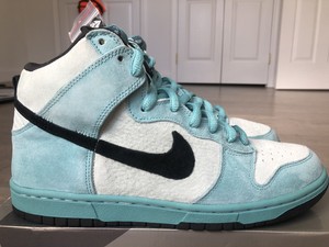nike sb dunk sea crystal