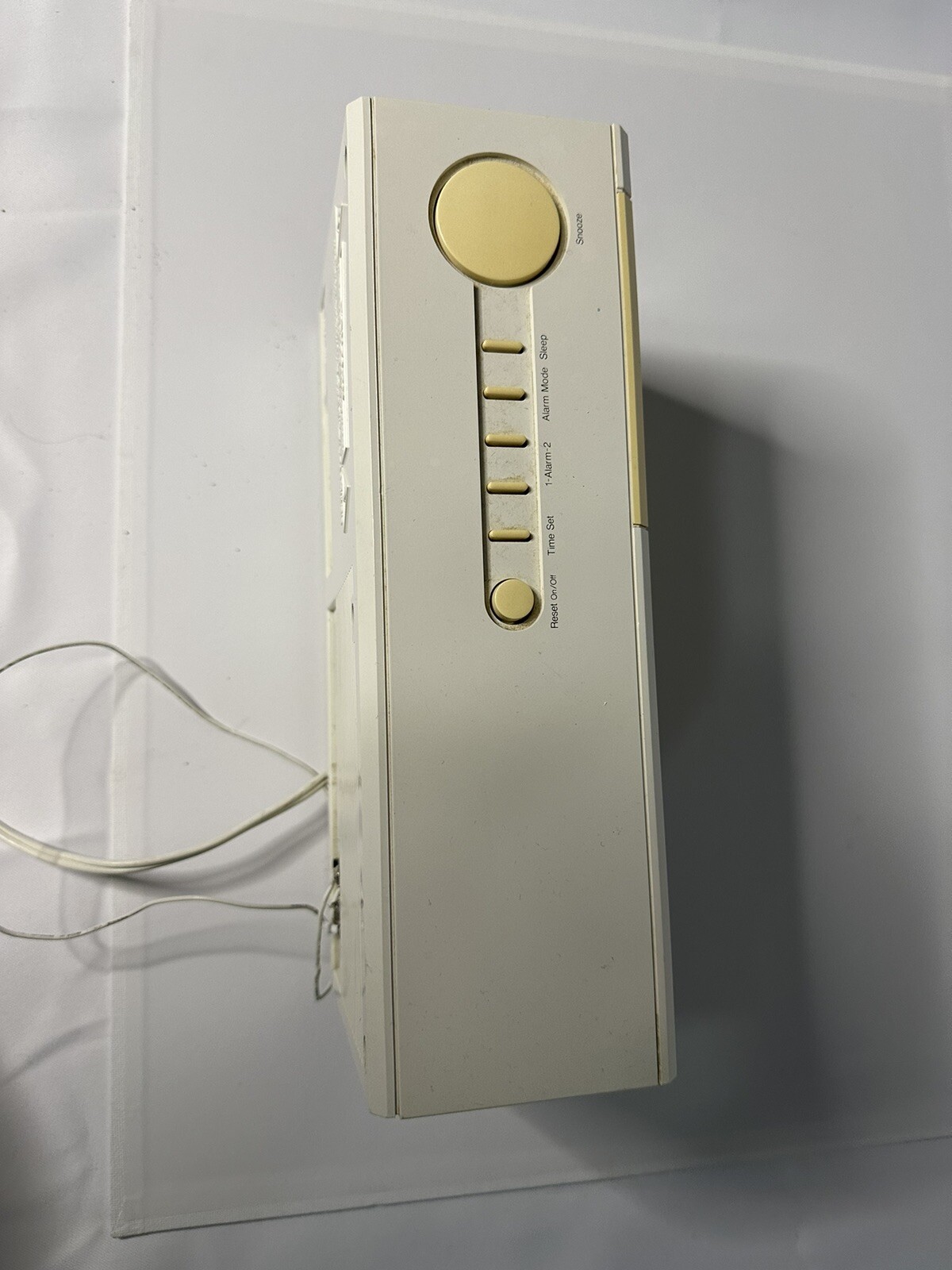 VTG Nakamichi TM1 AM/FM Stereo Clock Radio Alarm OffWhite/Yellow