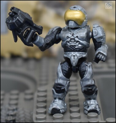 HALO MEGA BLOKS SILVER UNSC SPARTAN SECURITY W/ MAULER MINI FIGURE 96978