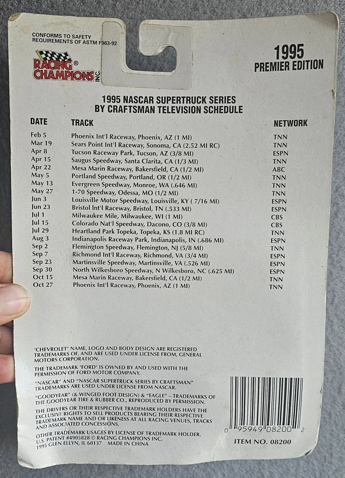 P.J Jones #1 Nascar 1995 Edición Diecast Super Truck Craftsman 1/64 Sears - NUEVO Foto 2 de 2