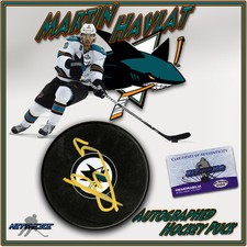 MARTIN HAVLAT Signed SAN JOSE SHARKS Puck w/COA 