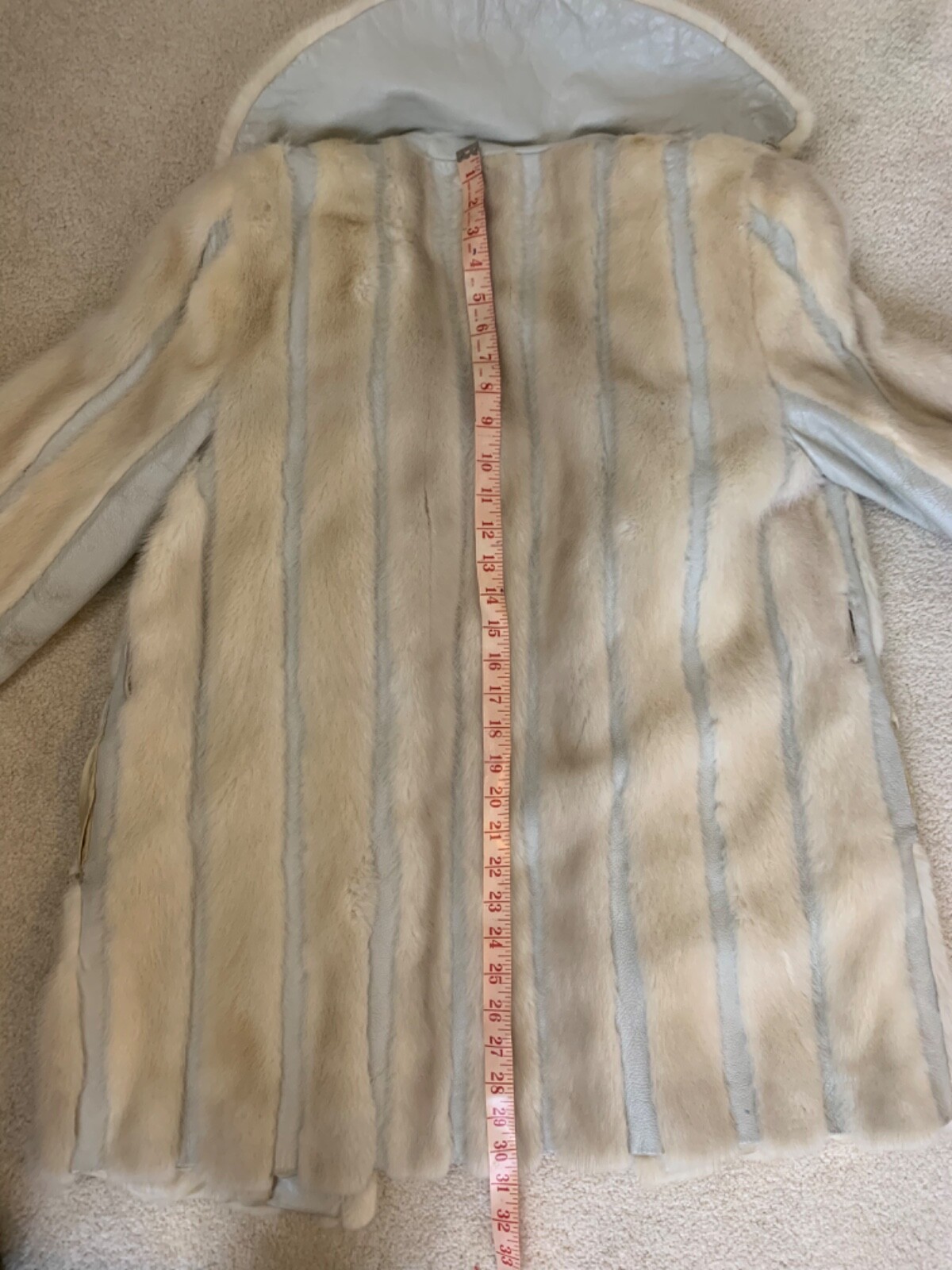 Authentic Fur Coat - image 8