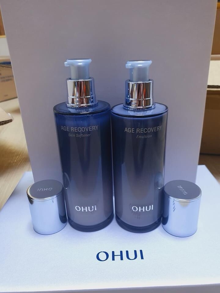 OHUI Age Recovery Skin 150ml & Emulsion 140ml/Anti-aging/Wrinkle. Newest Version