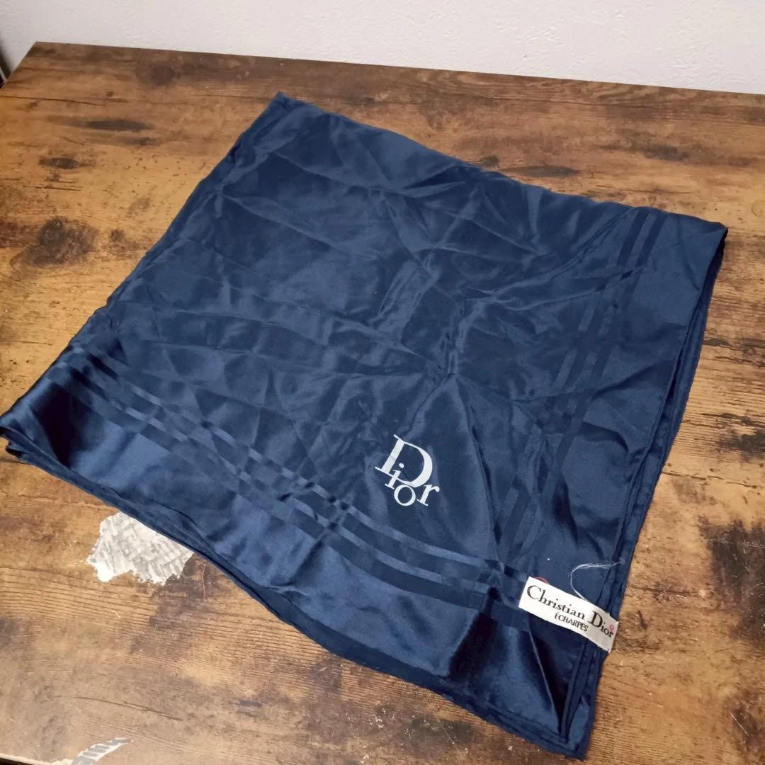 Foulard Christian Dior 68 cm 26