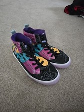 Disney's Nightmare Before Christmas Whimsical High-Top Women's Sneakers Size 9