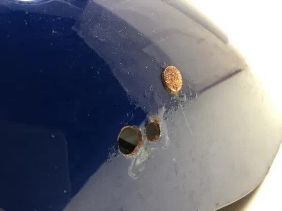 Guardabarros trasero carenado neumático Hugger 2005 Victory Vegas 3294x Foto 3 de 4