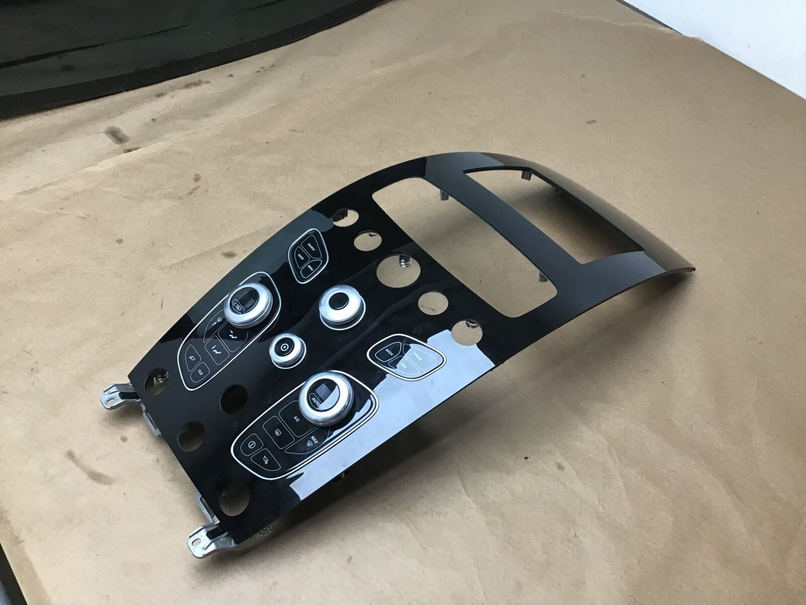 Aston Martin DB9 GT 2016 Center Console Climate Switch Trim Panel Cover 13-16 #2