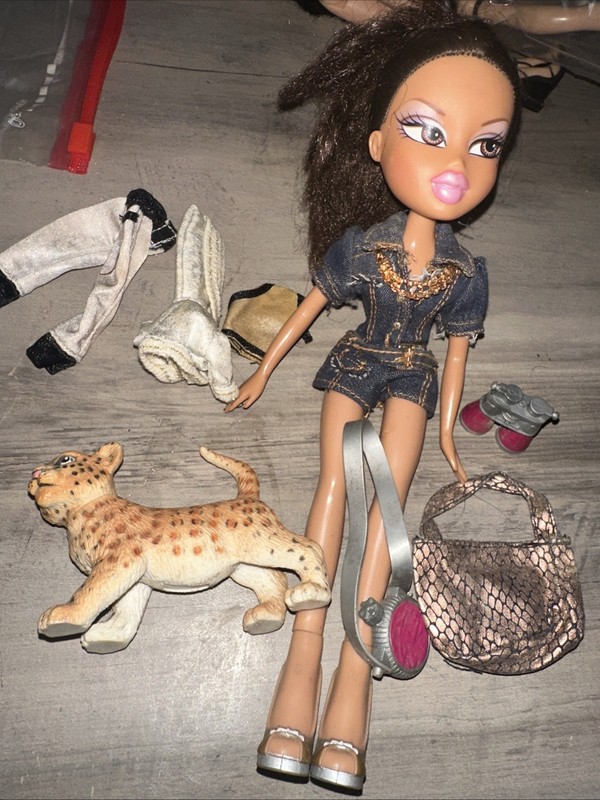 MGA Entertainment Bratz Wild Life Safari Collection Yasmin