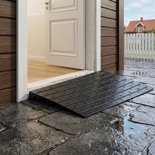 Rubber Wheelchair Threshold Ramp 2.5" Rise 4400lb Load Non-Slip Textured Surface