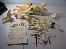 1976 MICRONAUTS BATTLE CRUISER W/EXTRA PARTS UNTESTED