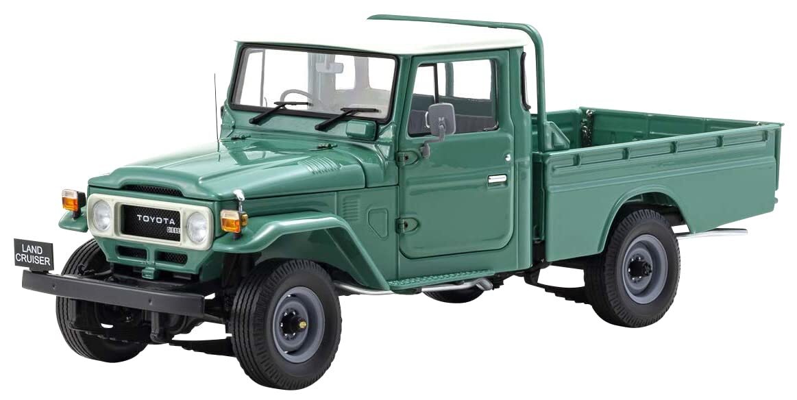 ミニカー KYOSHO Toyota canlury 32649jk_900_1df.jpg