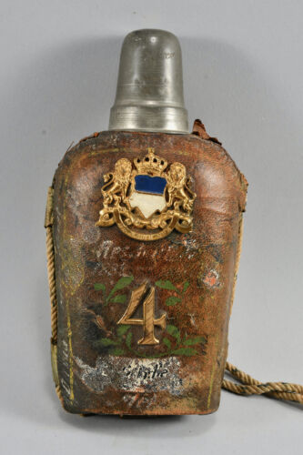 B16B07- Alte Flasche aus Glas mit Lederbezug, Zinndeckel, Reservistika (?) - Afbeelding 1 van 12