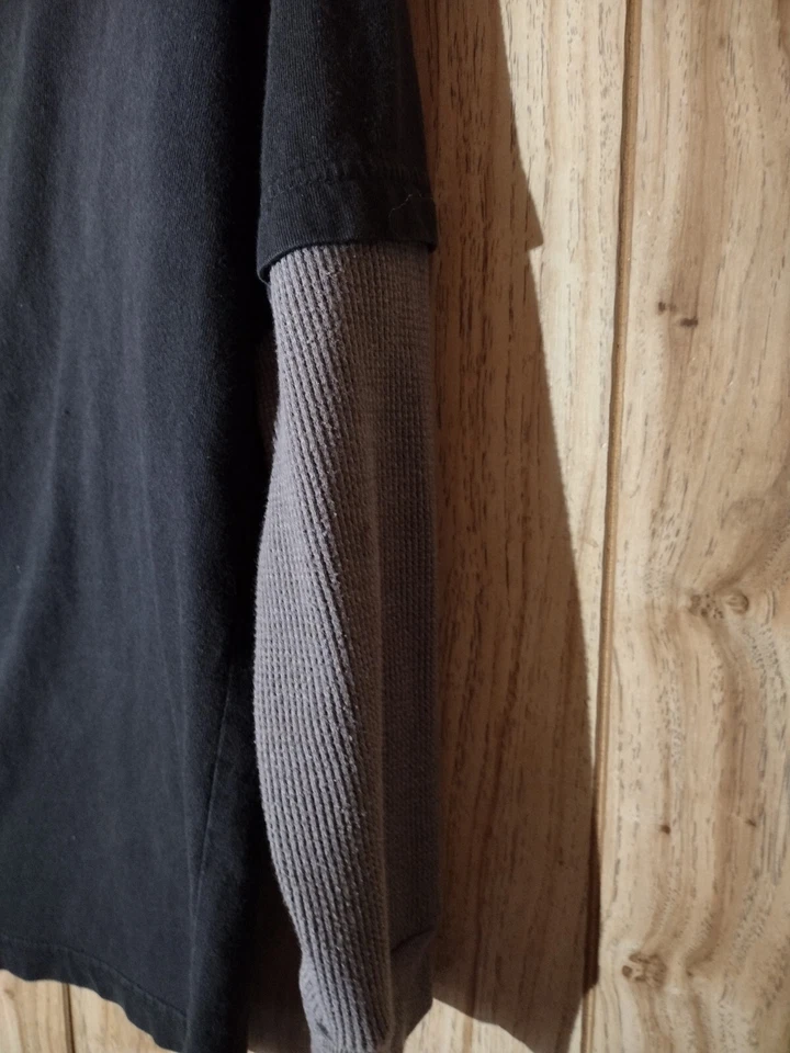 Camisa de manga larga New Balance para niños 10-12 Foto 4 de 4