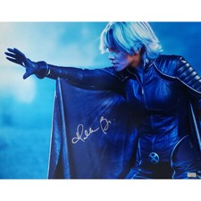 Halle Berry Signed Photo #7 (16x20)