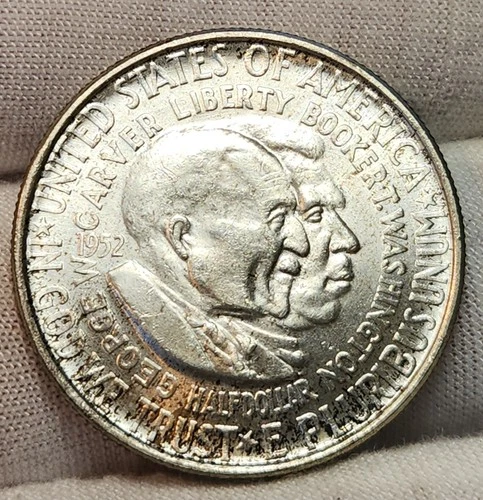 Photo of a 1952-P Washington Carver Commemorative from an eBay listing that sold on Jul 13, 2026
