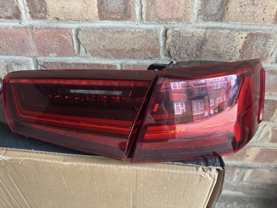 Taillights on Audi A6C7.5 (SALOON) - Image 3 of 4