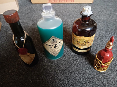 Fantasy Sammler-Flakons Set: Madam Rosmerta s, Potion N.86, Felix Felicis + rot