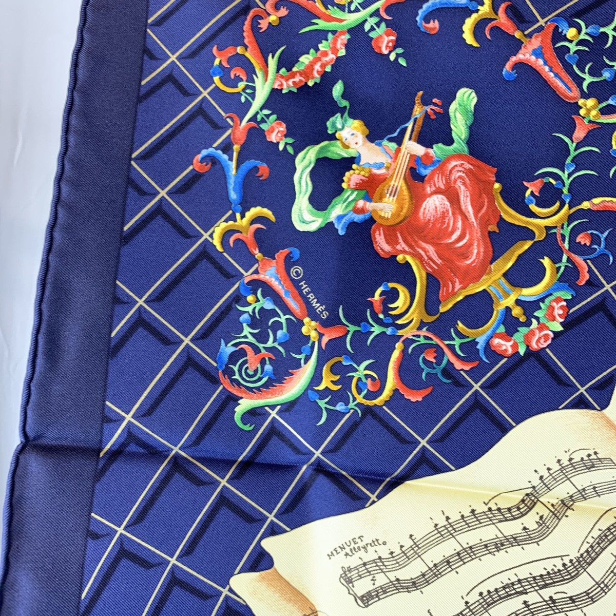 【新品未使用】HERMÈS ジャガード Hレリーフ ブルー Authentic Hermes Vintage Blue Silk Scarf Hommage a Mozart 1991
