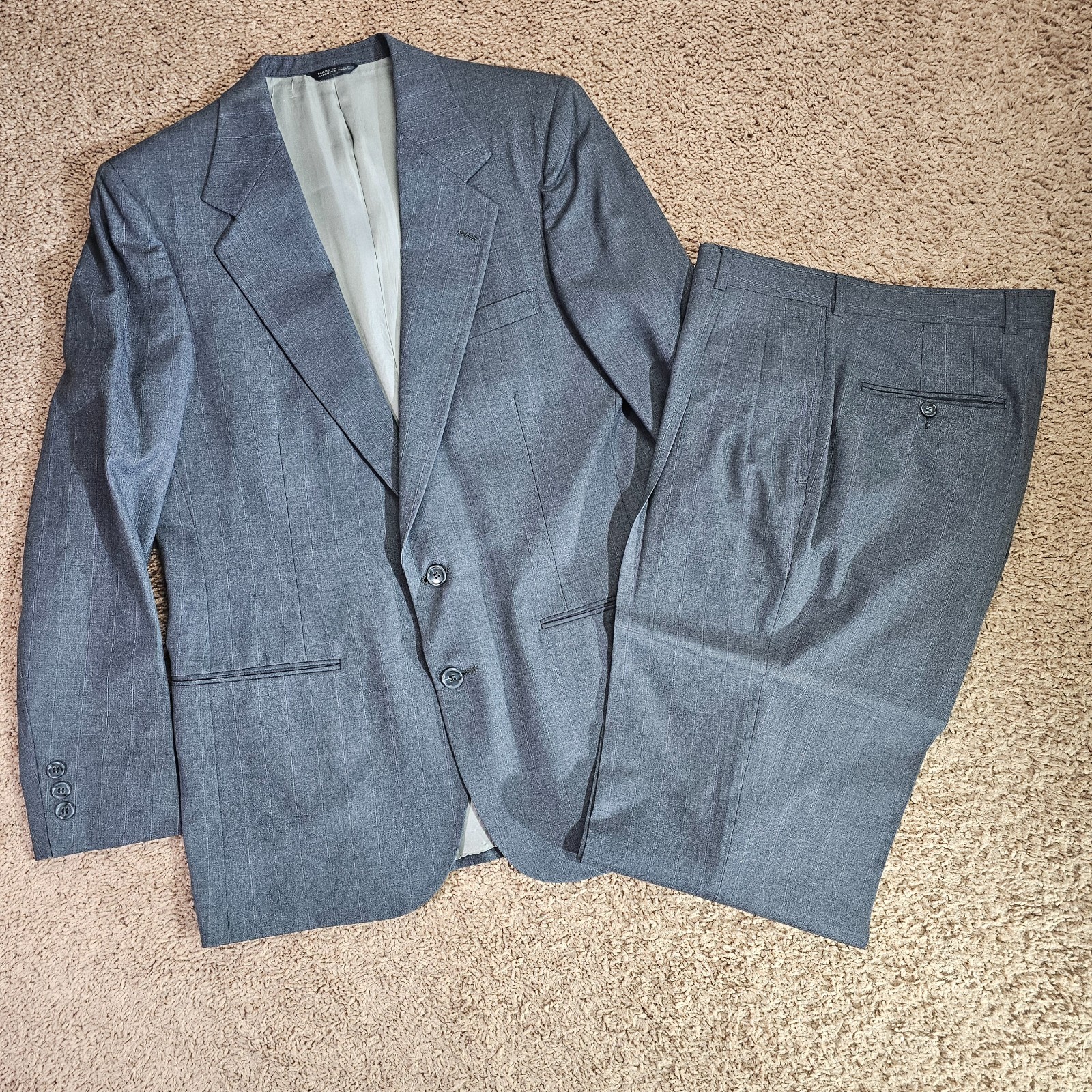Vtg Perry Ellis Mens Suit 2 Pcs Gray Blazer & Pleated Pants Size 40 Virgin Wool