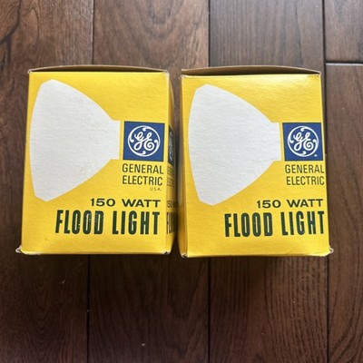 2 Lot - GE General Electric Flood Light Lamp 150 Watt 150PAR/FL 120 volt NOS