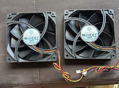 2pc. Silverstone FN121-P 120mmx120mmx25mm 9 Blade Low Noise Sleeve Bearing Fan