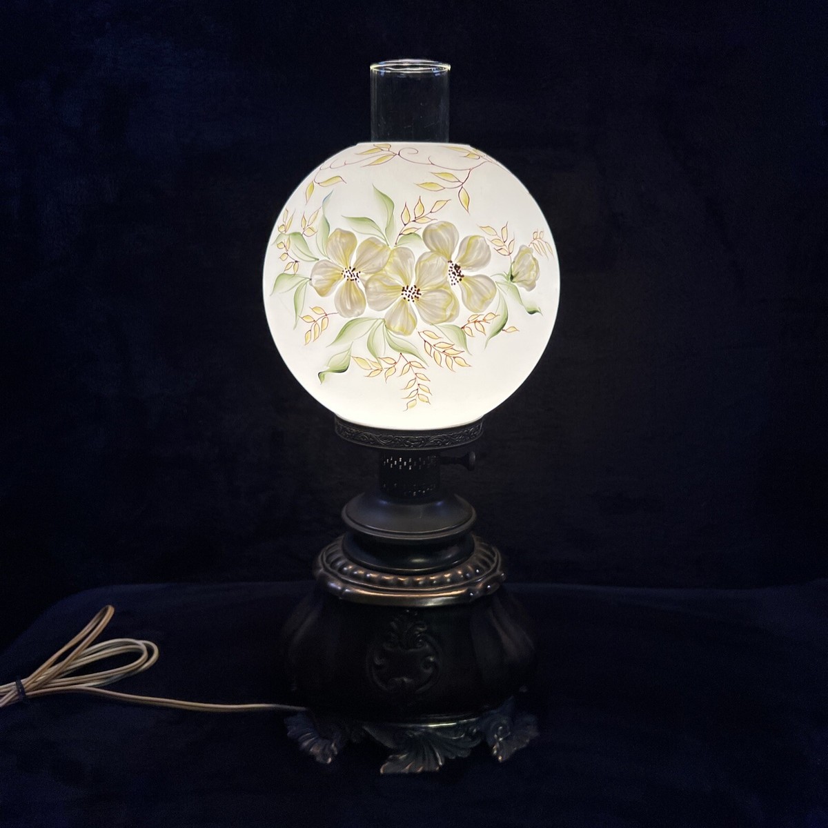 Underwriters ヴィンテージ ランプ Wildwood Underwriters Laboratories Lamp 9929 Bronze Base W/ Painted