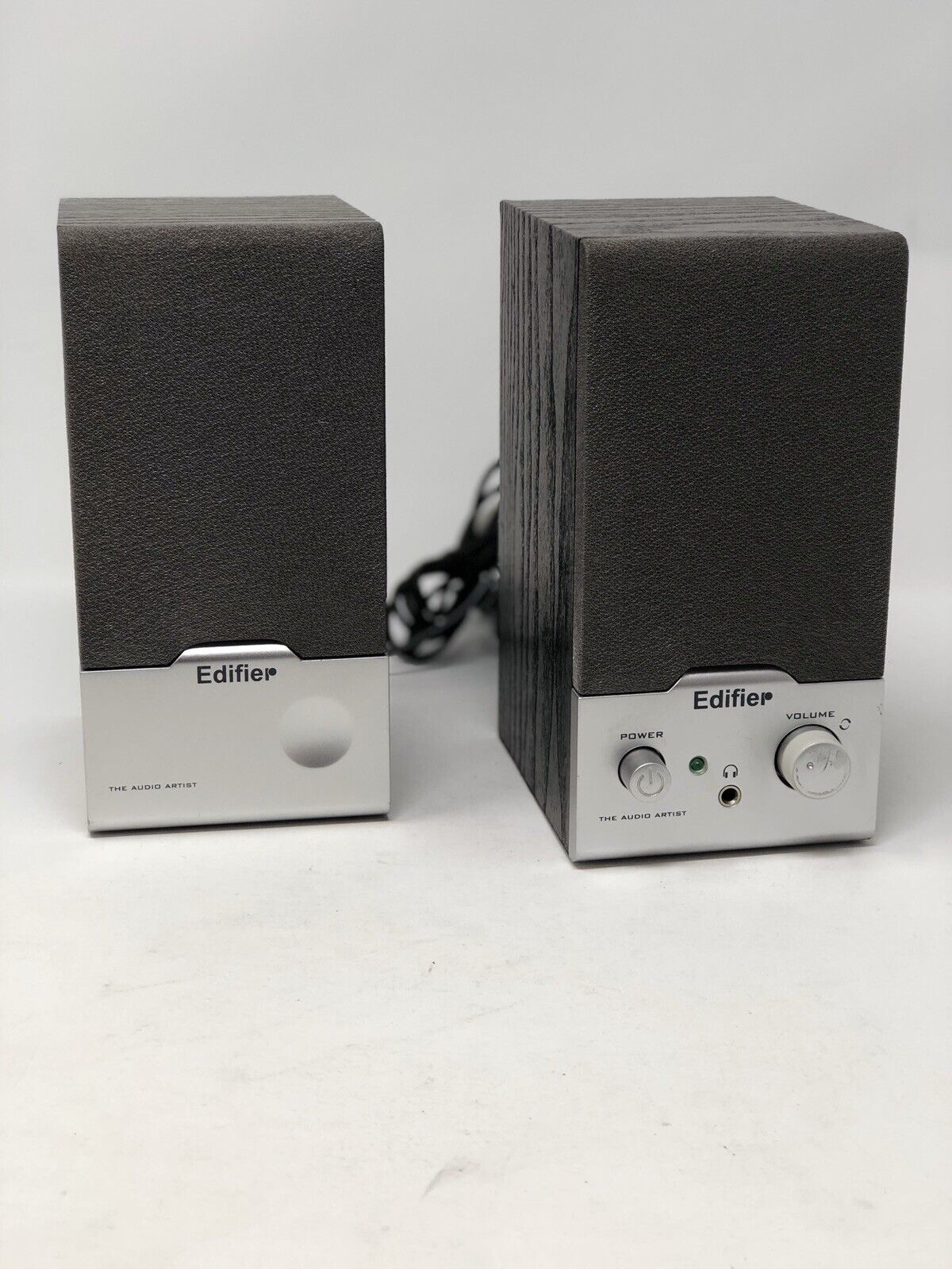 Edifier R18 2.0 Multimedia Speaker System, Black/Silver Used Condition (Tested)
