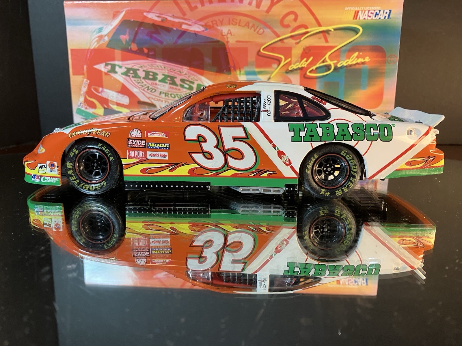 Picture 2 of 17