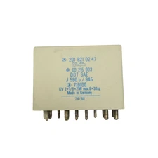 Mercedes-Benz W124, W201 Turn Signal Relay Flasher Wiper Relay, 2018210247 | OEM