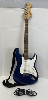 Squier By Fender Affinity Blue & White Stratocaster Electric Guitar w/Aux Cable