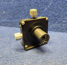 Newport LP-05A 1/2" Precision Multi-Axis Lens Positioner w/ optic