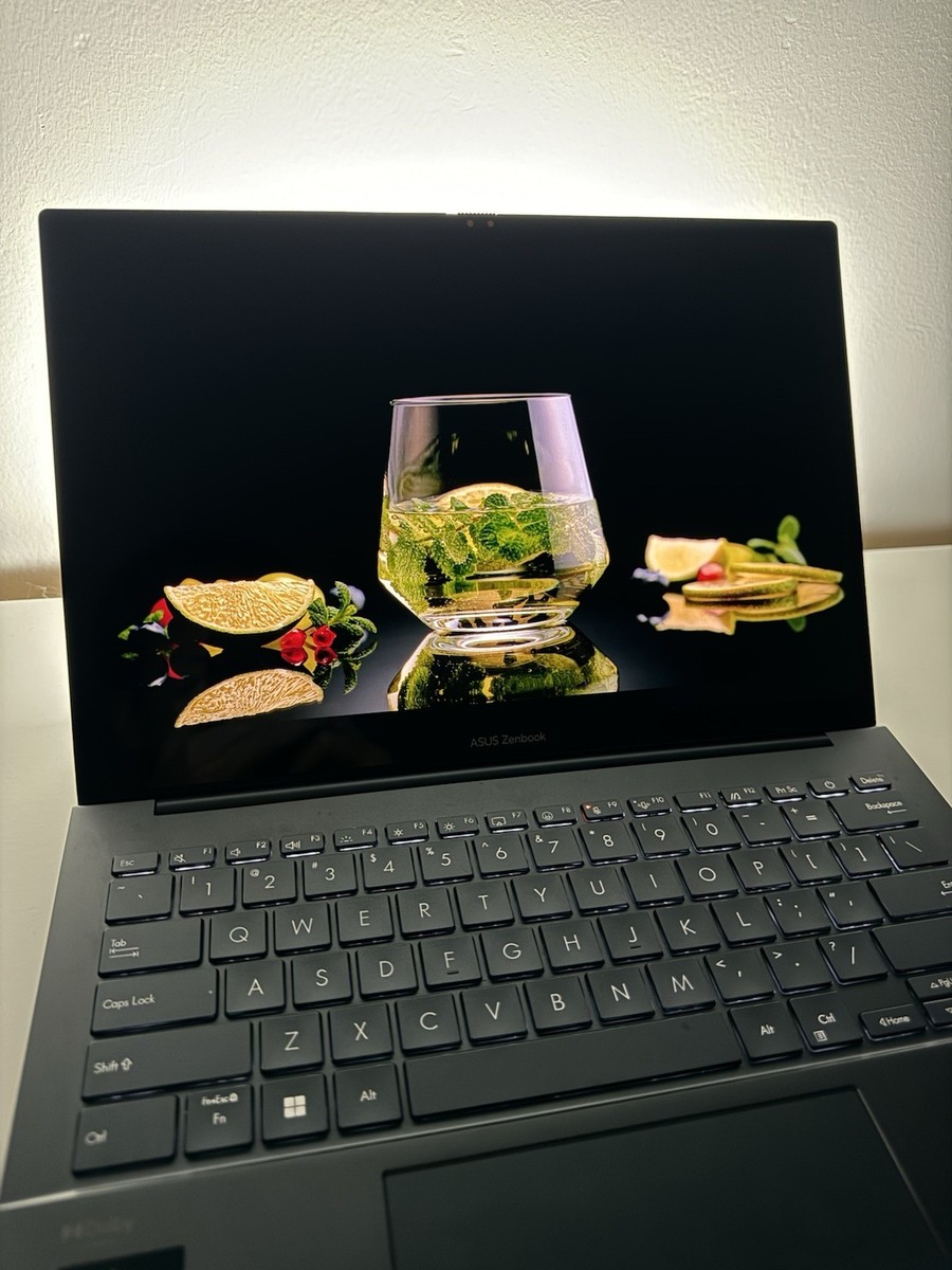 ASUS ノートPC Q425M Intel Core 7 1 TB ASUS ZenBook OLED Q425M Intel Core Ultra 7 155H 16GB 1TB SSD 14