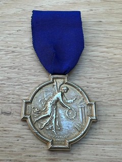 Masonic Million Memorial Fund 1924 Hallmarked Silver Gratitude Jewel