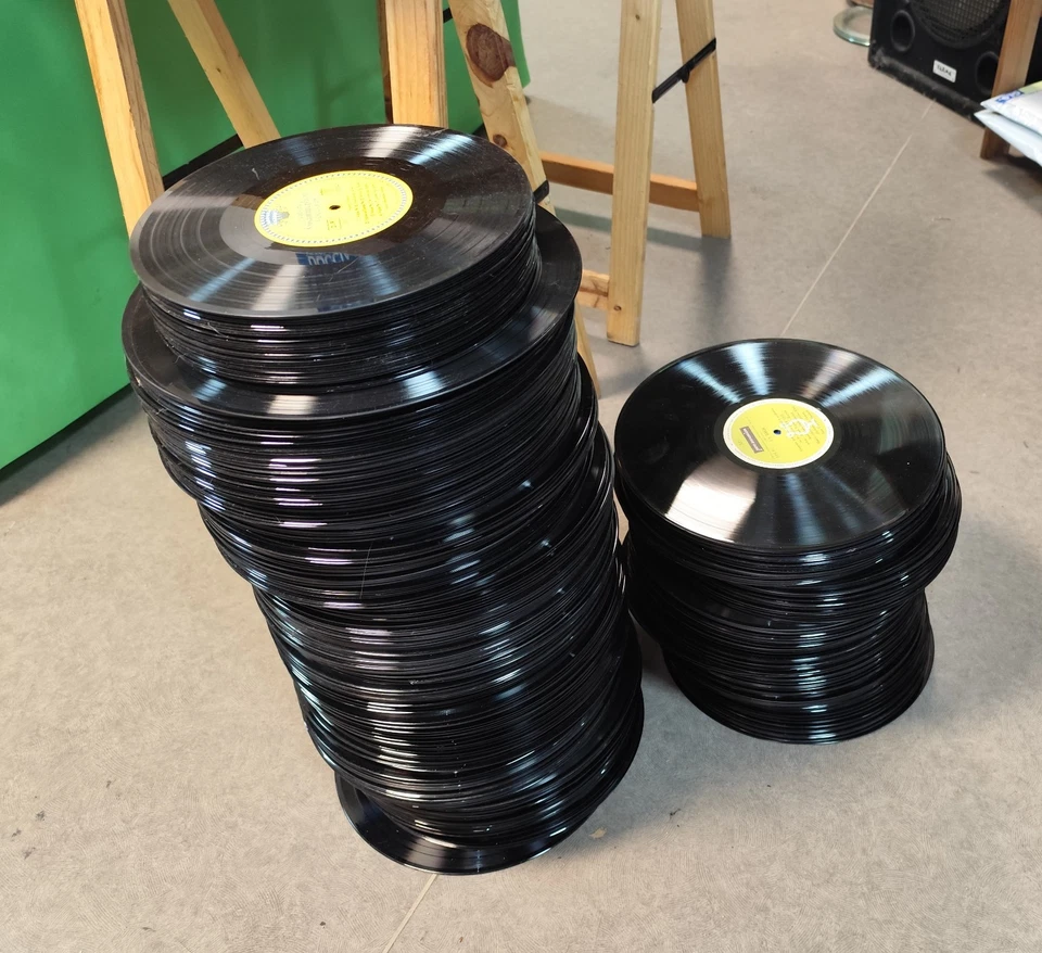 Dischi In Vinile Per Decorazione - Immagine 2 di 2