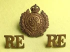 BRASS KC ORIGINAL WW1 ROYAL ENGINEERS CAP BADGE & SHOULDER TITLE PAIR - C906