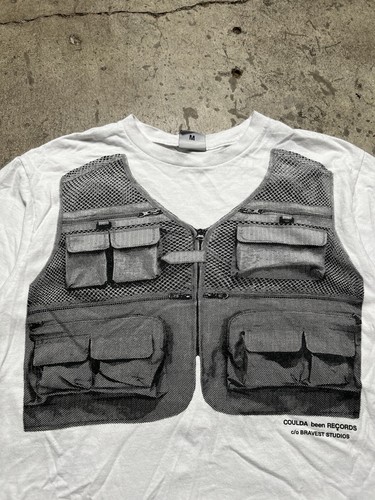Bravest Studios Fishing Vest T Shirt Size M - Picture 2 of 8