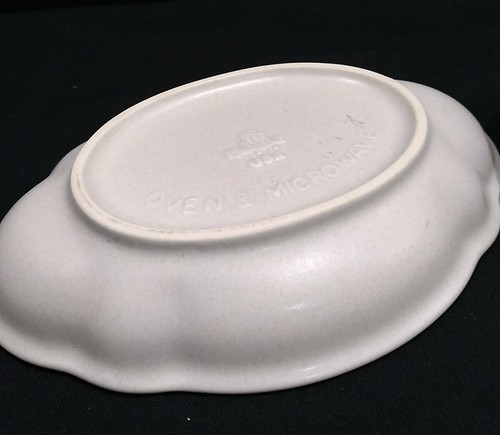 Lot 3 Pfaltzgraff Yorktowne blue flowers Sugar Bowl, flare bowl oval plate - 第 8/8 張圖片